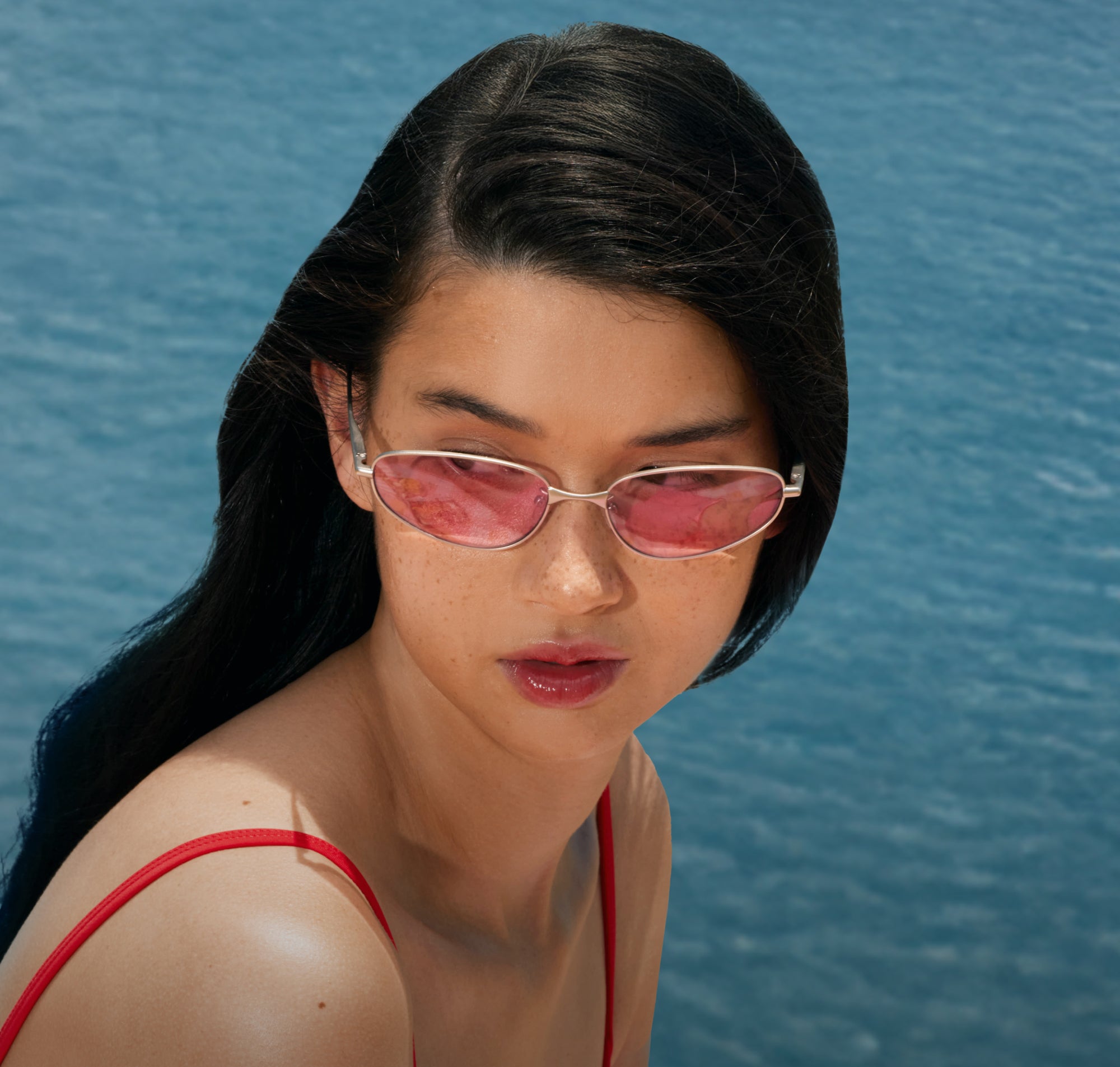 Anti-radiation glasses designed to give you blue light protection wherever your day takes you​.